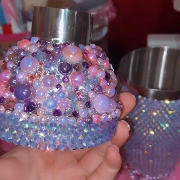 ✨  Bling’d Out Cocktail Mixer ✨ - Picture 4 of 5
